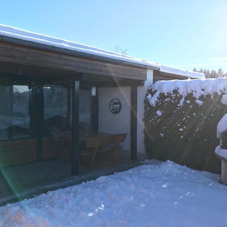Ferienhaus Bayerwald Am Erlauzwieseler See فالدكيرشن المظهر الخارجي الصورة